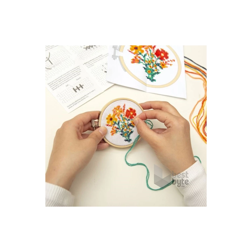 Kikkerland Mini keresztszemes hímzés készlet, virág (GG245)