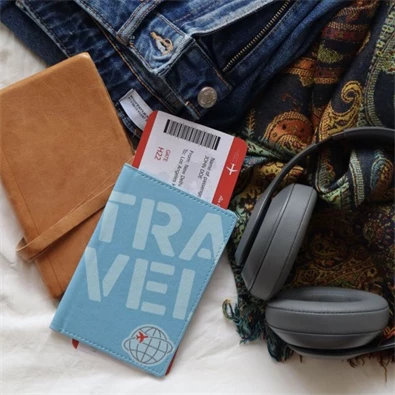 Kikkerland Útlevéltok, kék (TT60)