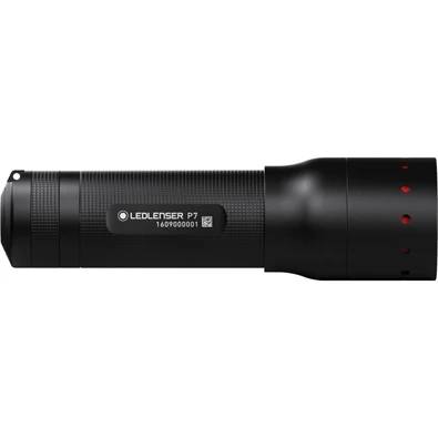 LEDLENSER P7 LED lámpa, 1xC-LED, 4XAAA elemmel 450lm