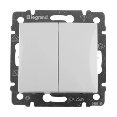 Legrand 774405 Valena fehér csillárkapcsoló