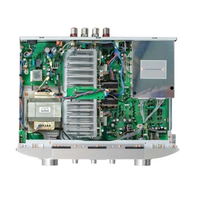 Marantz PM7005 ezüst-arany integrált sztereó erősítő