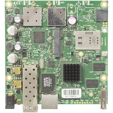 MikroTik RouterBOARD 922UAS-5HPacD 1xGbE LAN, USB, 1xSFP, miniPCIe, SIM slot, 5GHz 802.11 a/c beépített rádióval
