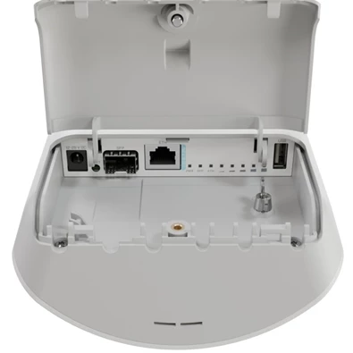 MikroTik mANTBox ax 15s Wi-Fi 6 Dual band 2.4GHz 12dBi & 5GHz 15dBi kültéri szektor antenna