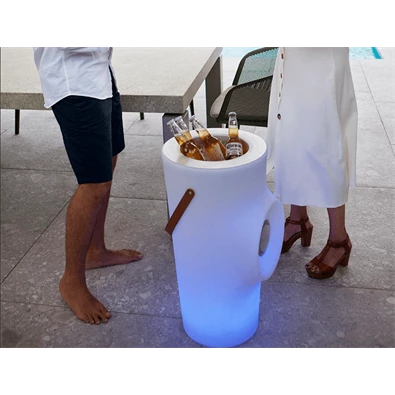 NGA Woody napelemes RGB LED álló italhűtő