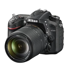 Nikon D7200 + 18-140 kit digitális tükörreflexes fényképezőgép