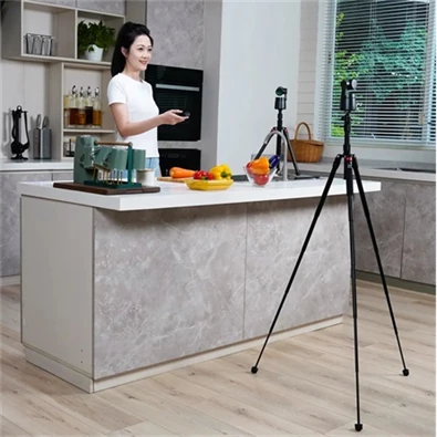 Obsbot OTB-2310-CE Foldable Lightweight 24-144cm fekete kamera tartó tripod állvány