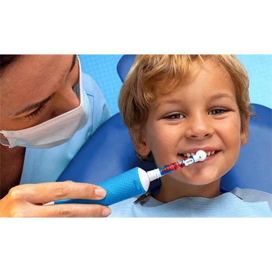 Oral-B D103 Vitality PRO Spiderman gyerek elektromos fogkefe
