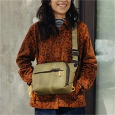 Peak Design Everyday Sling 3L algazöld fotós táska