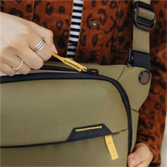 Peak Design Everyday Sling 3L algazöld fotós táska