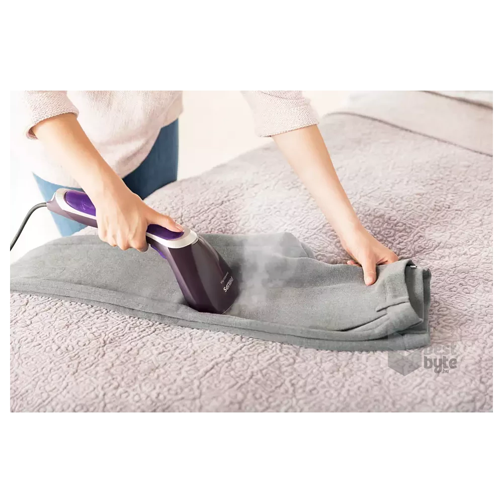 Philips GC363/30 Steam&Go Plus lila kézi ruhagőzölő