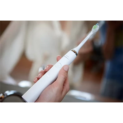 Philips HX9332/04 Sonicare DiamondClean elektromos fogkefe