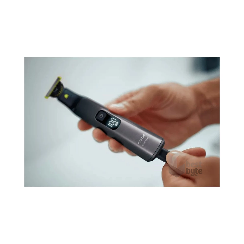 Philips OneBlade Pro QP6551/17 hibrid borotva