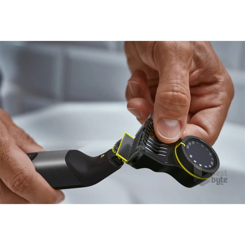 Philips OneBlade Pro QP6551/17 hibrid borotva