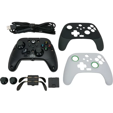PowerA Fusion Pro 2 EnWired Xbox Series X|S / Xbox One vezetékes fekete-fehér kontroller
