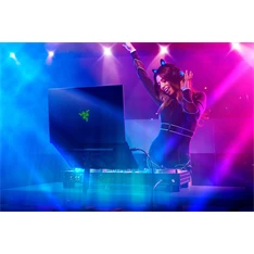 RAZER Blade 18 K9-NT laptop (18"QHD+/Intel Core i9-13950HX/32GB/1TB/RTX 4080/Win11) - fekete