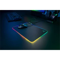 Razer Firefly V2 világító gamer egérpad