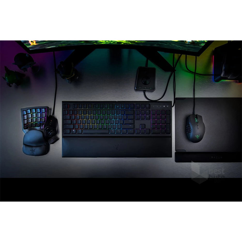 Razer RZ07-02270100-R3M1 Tartarus V2 fekete Gaming numerikus billentyűzet
