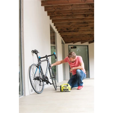 Ryobi R18I-0 18 V pumpa