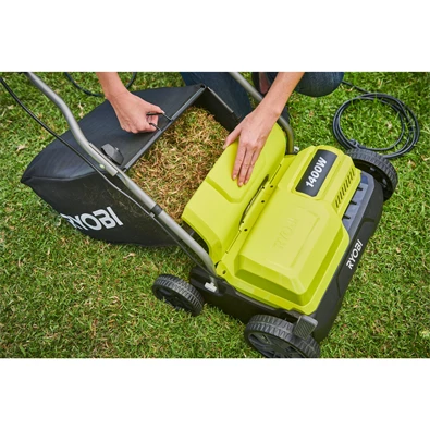 Ryobi RY1400SF35B 1400 W 35 cm gyepszellőztető