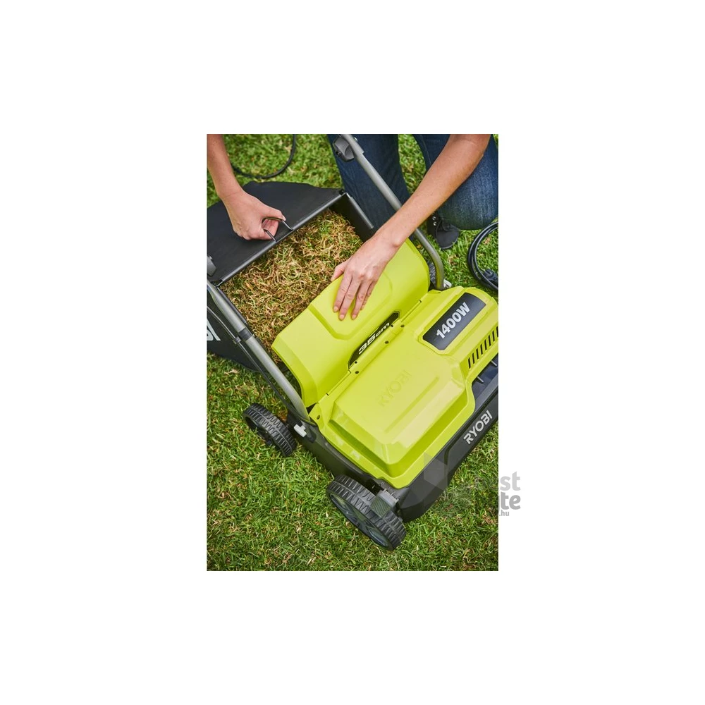 Ryobi RY1400SF35B 1400 W 35 cm gyepszellőztető