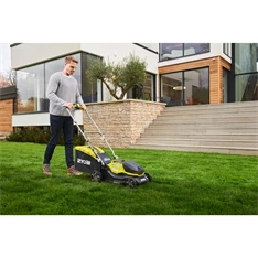 Ryobi RY18LMX37A-150 37cm (1 x 5.0 Ah) 18 V szénkefe nélküli fűnyíró
