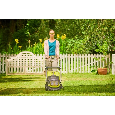 Ryobi RY18LMX40A-0 18 V 40 cm szénkefe nélküli fűnyíró