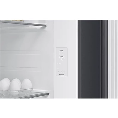 Samsung RS70F64KE feO side-by- side, Hűtő:420L, Fagyasztó:220L, hűtőszekrény