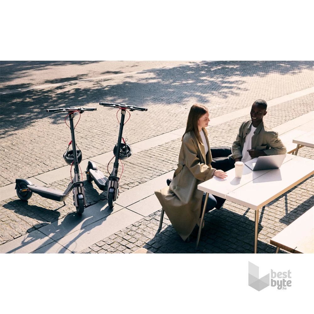 Segway Ninebot KickScooter F3 E elektromos roller