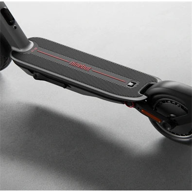 Segway Ninebot KickScooter F3 E elektromos roller