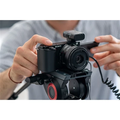 Sony ZV-E10 Vlogkamera kit (16-50mm f/3.5-5.6 objektívvel)