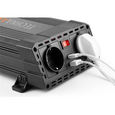 Technaxx TE19 600W 1xUSB-C 1xUSB 2x230V autós inverter