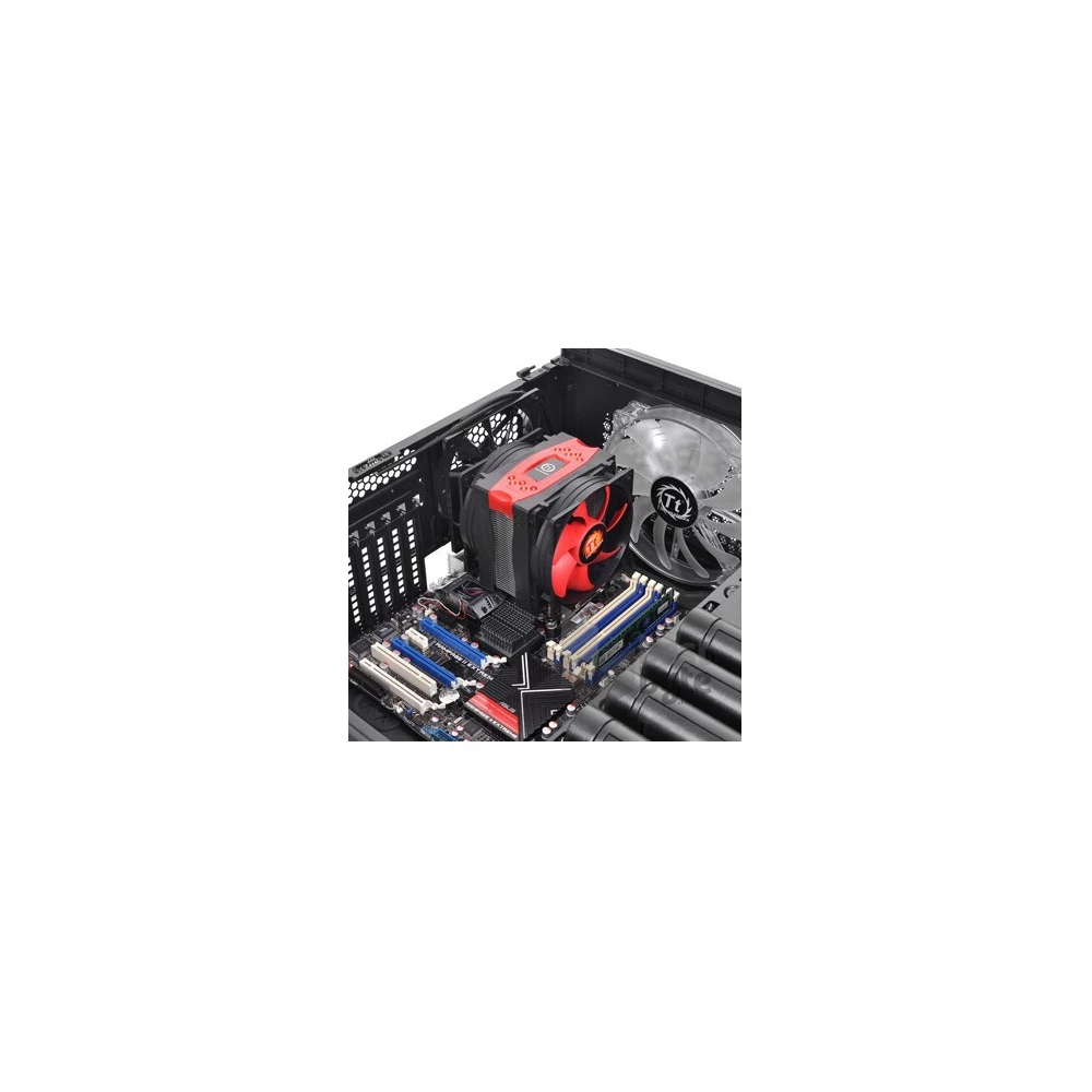 Thermaltake Frio Advanced processzor hűtő