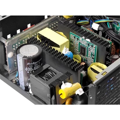 Thermaltake Toughpower Grand RGB 750W moduláris tápegység
