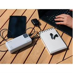 Tracer Blaze 30 000 mAh PD 65W Quick Charge 3.0 fehér hordozható power bank