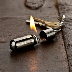 True Utility TU262K Firestash vízálló öngyújtó és kulcstartó