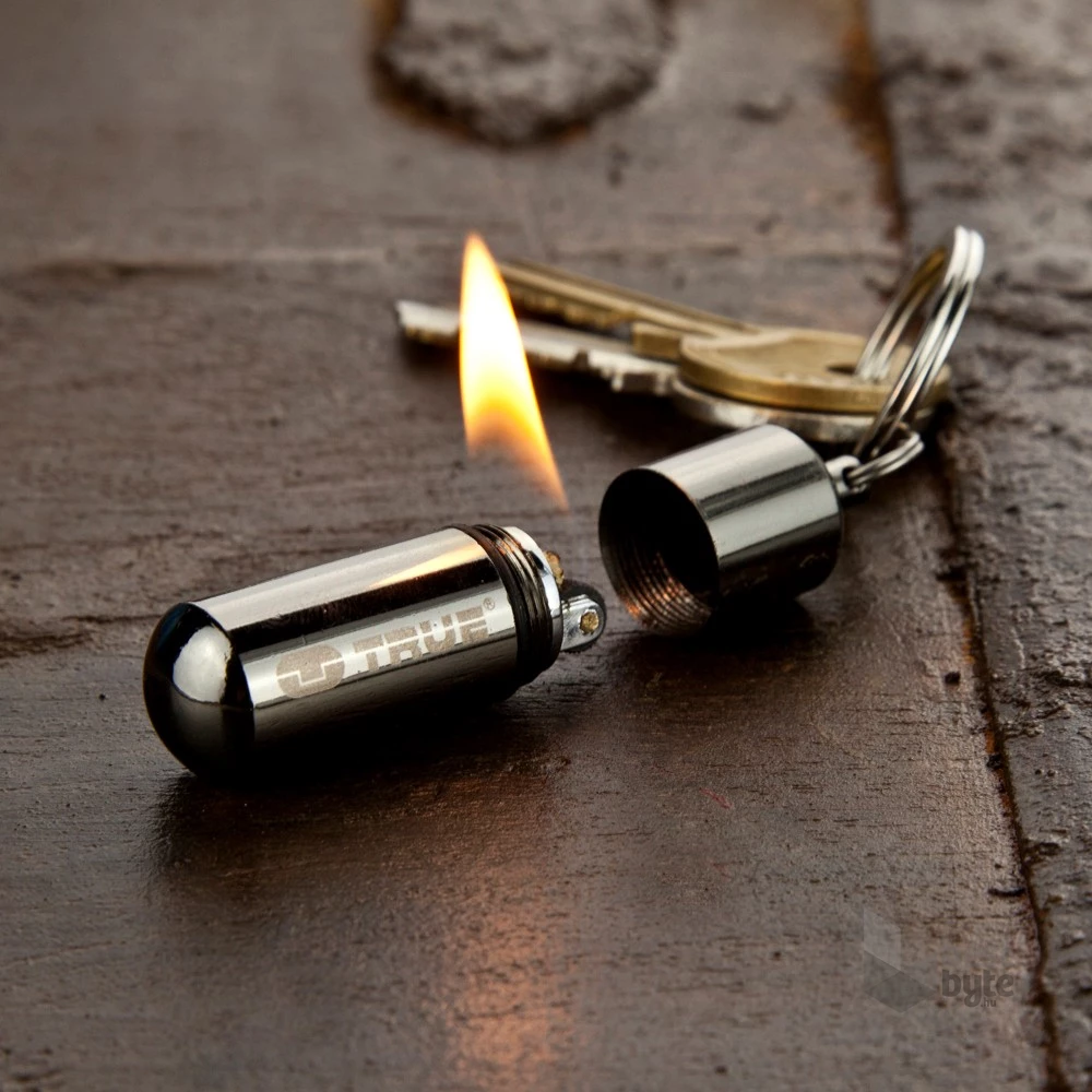 True Utility TU262K Firestash vízálló öngyújtó és kulcstartó