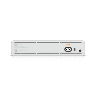 Ubiquiti UISP-S-Plus 4x2.5GbE Multi-Gigabit PoE LAN port (160W) 4xSFP+ port L2 menedzselhető switch