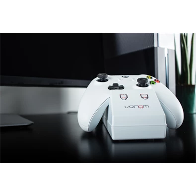 Venom VS2859 Xbox One fehér töltőállomás + 2 db akkumulátor