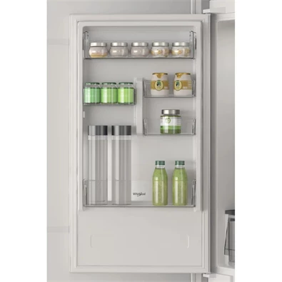 Whirlpool WHC18 T322 beépíthető alulfagyasztós hűtőszekrény (Használt - A)