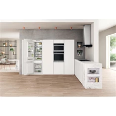 Whirlpool WHC20 T593 P beépíthető alulfagyasztós hűtőszekrény (Újszerű)