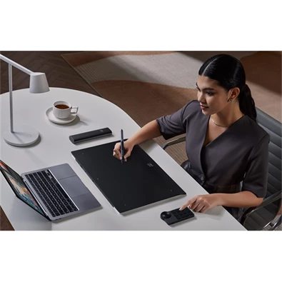 XP-PEN Deco Pro LW with ACK05 (11"x6", 5080 LPI, PS 16K, 200 RPS, USB-C, BT5.0) grafikus tábla