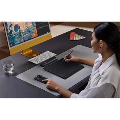 XP-PEN Deco Pro LW with ACK05 (11"x6", 5080 LPI, PS 16K, 200 RPS, USB-C, BT5.0) grafikus tábla