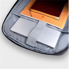 Xiaomi Mi Commuter Backpack 15,6" világosszürke notebook hátizsák